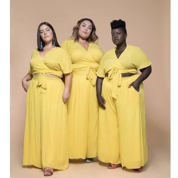 Premme Tops - Premme Mustard Yellow Rayon Wrap Crop Top Short Sleeve Marigold Size 0